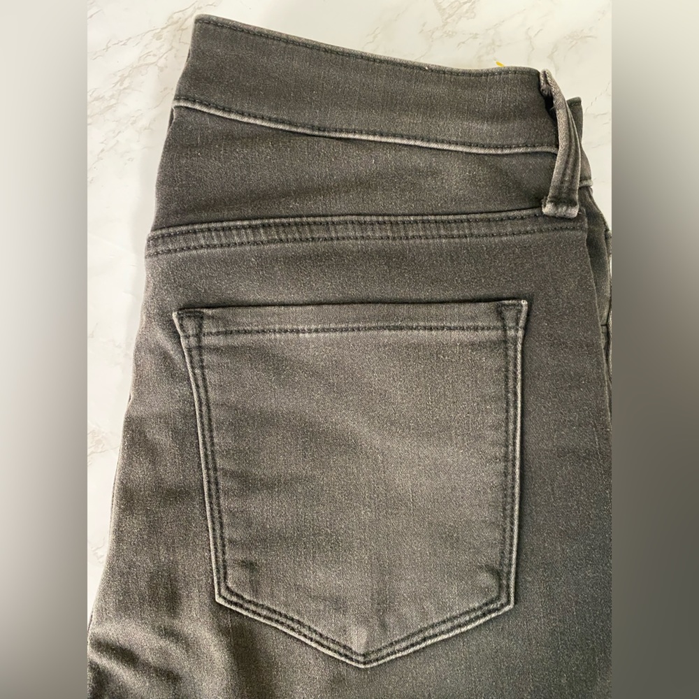Old Navy - Picture 5 of 5